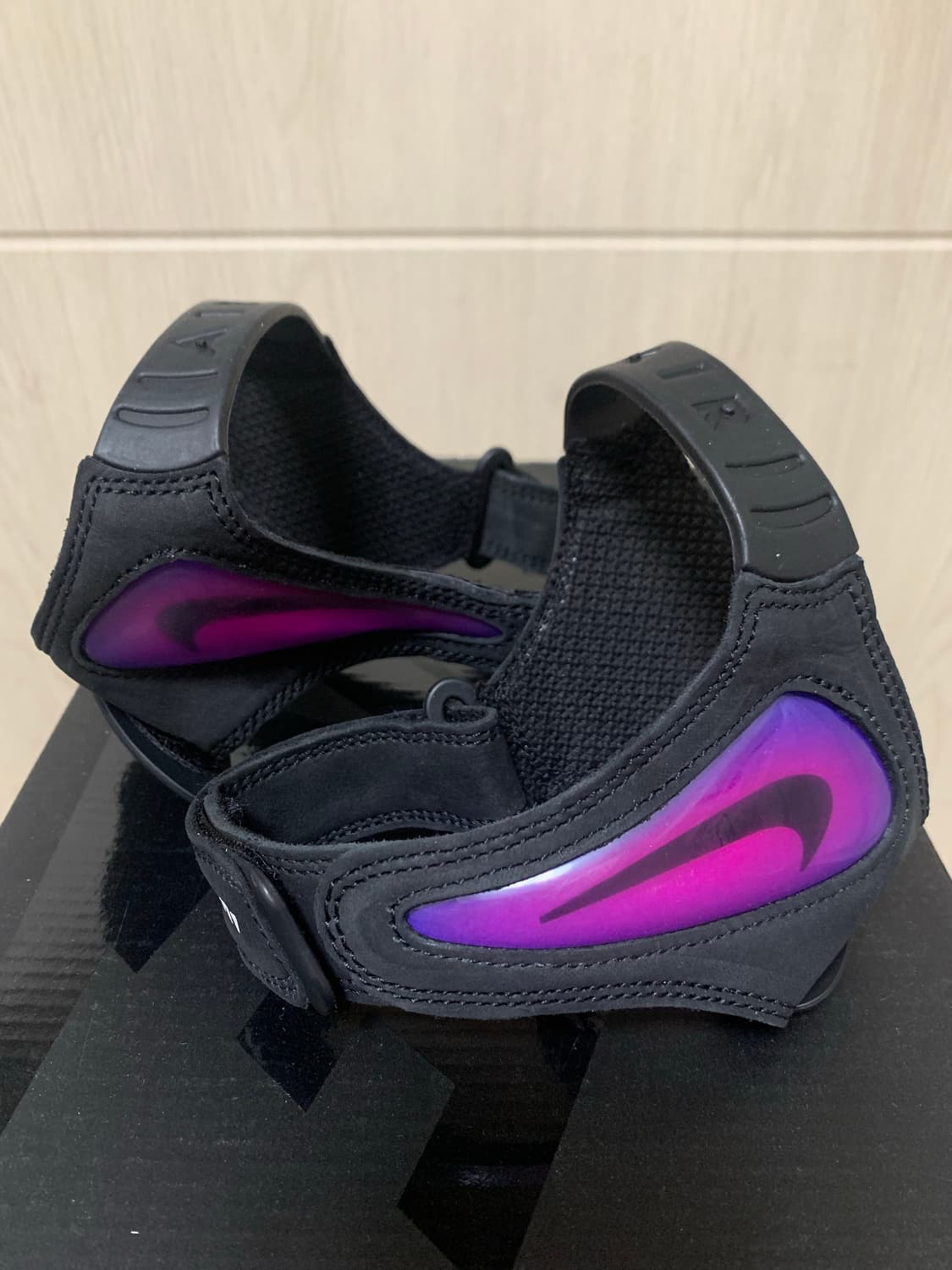 나이키 x 앰부쉬 에어 어저스트 포스 SP 블랙 앤 싸이킥 퍼플 상품이미지6