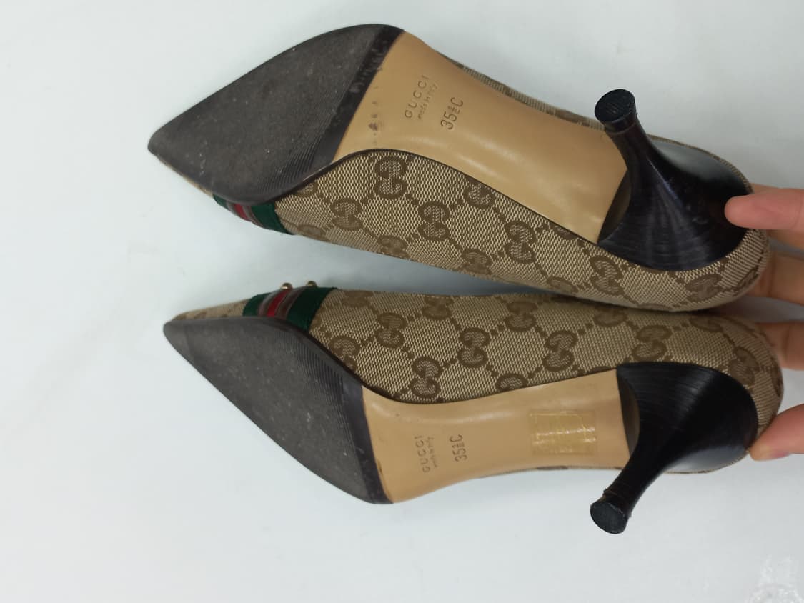 구찌 GG 캔버스 힐 (35 1/2 c) 상품이미지1