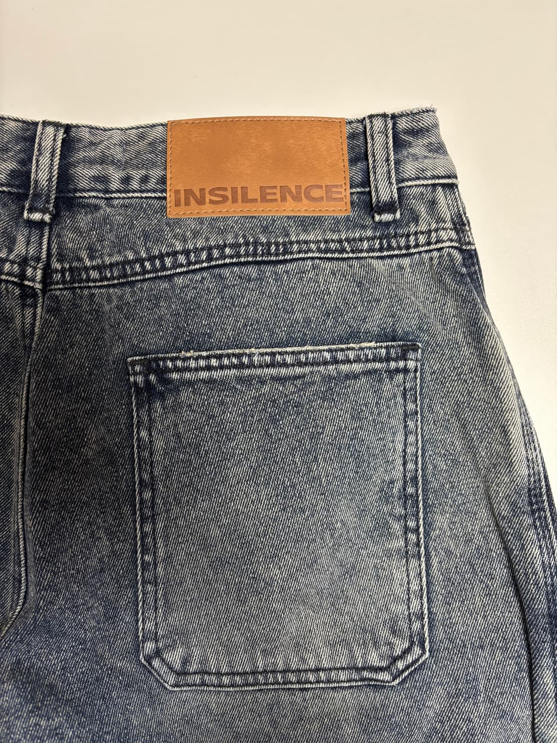 인사일런스 우먼 빈티지 카펜터 데님 WASHED BLUE 상품이미지4