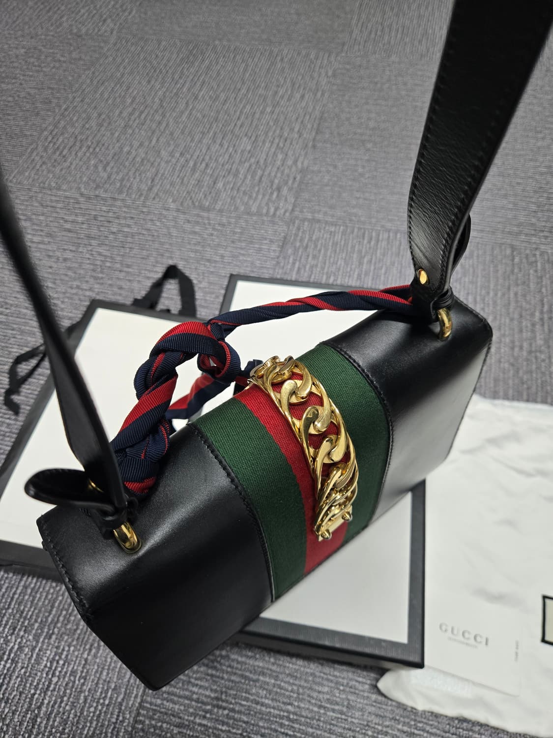 [특가][정품]구찌 실비백 블랙 상품이미지6