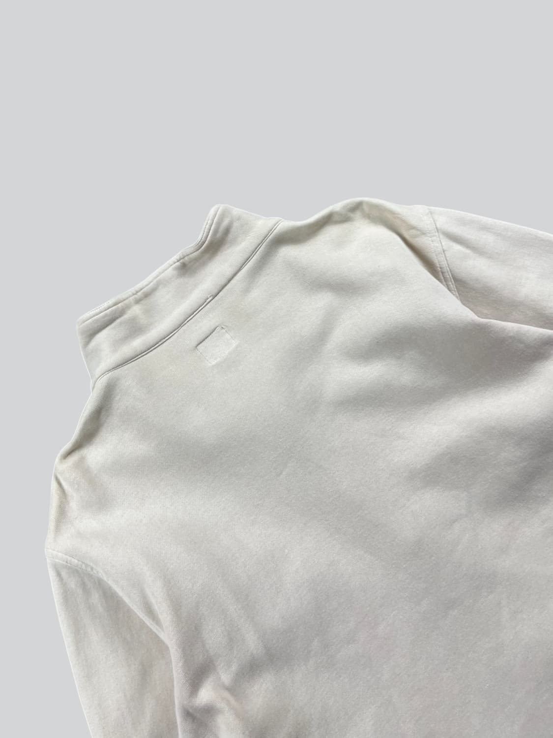 NEPENTHES 아이보리 스웻 가디건 상품이미지4