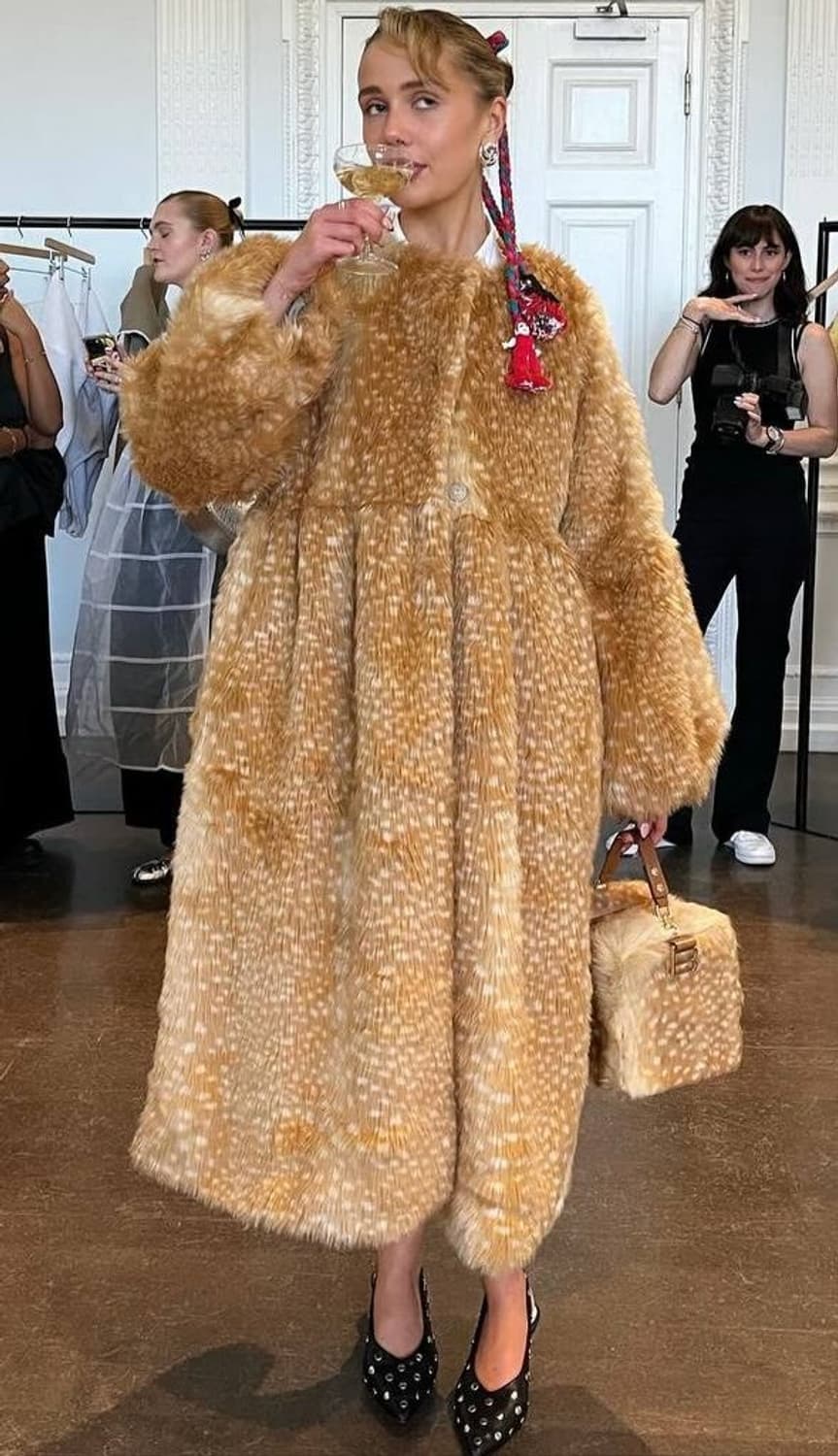 Bibiy 밤비 퍼 코트 상품이미지4