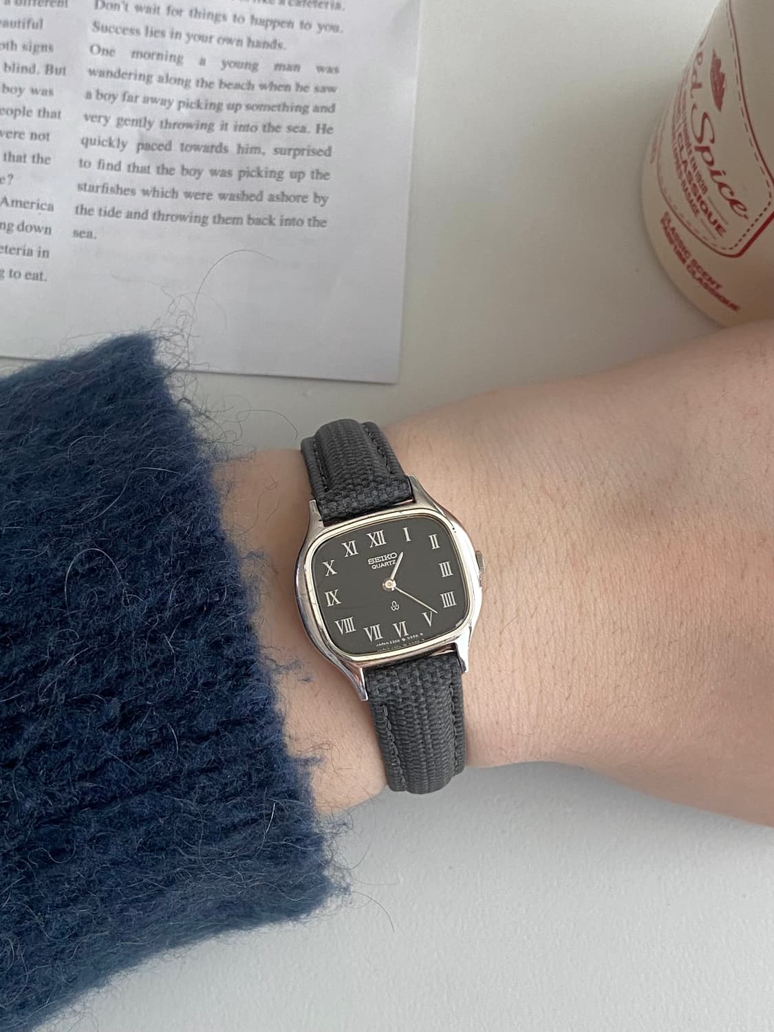 Seiko 세이코 쿼츠 블랙 로만 다이얼 클래식 쿼츠 상품이미지7