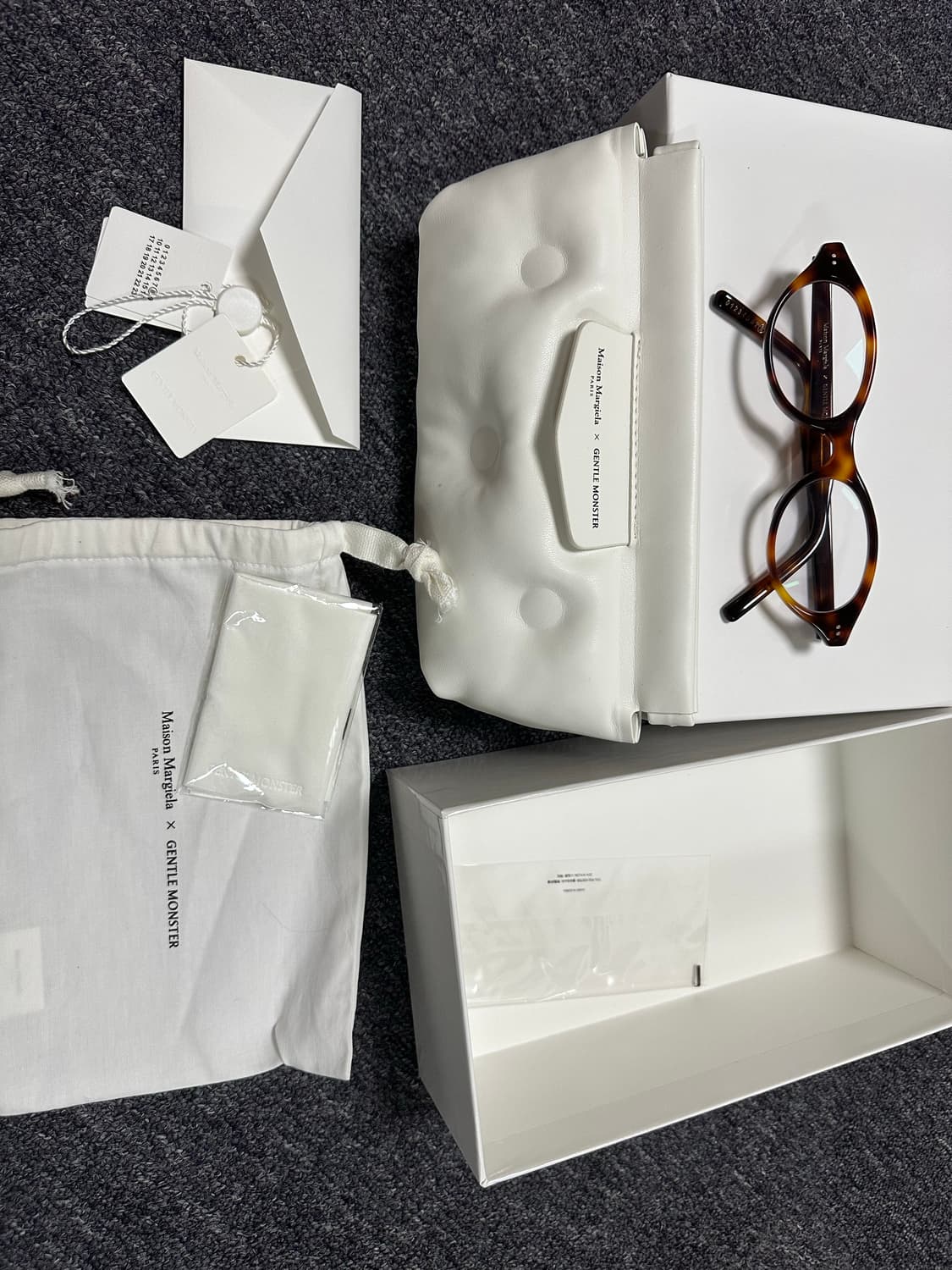 젠틀 몬스터 x 메종 마르지엘라 MM111 톨토이즈쉘 클리어 상품이미지2