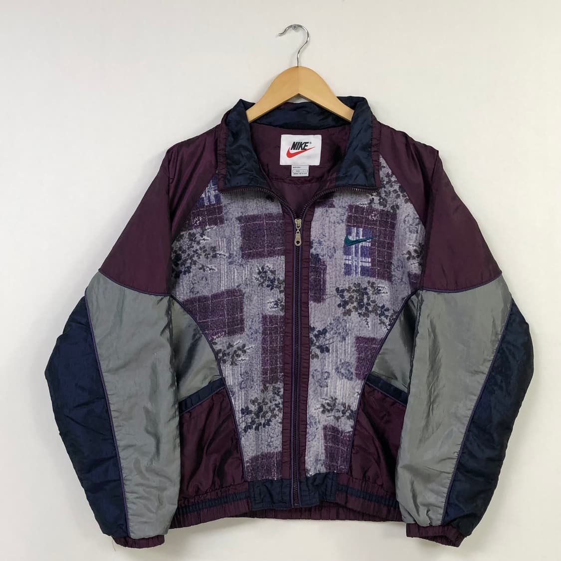 105 나이키 올드스쿨 바람막이 상품이미지2