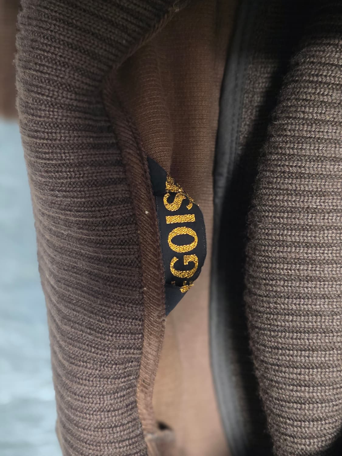 에고이스트 하이넥 코듀로이 브라운 니트자켓 상품이미지3