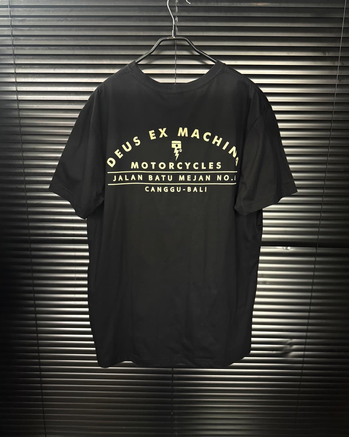 데우스 엑스마키나 오가닉 코튼 창구 서프 포켓 블랙 반팔 티 L 100 상품이미지7