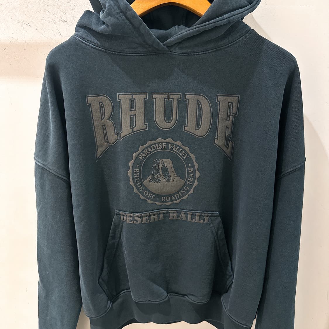 (정품/새상품) RHUDE 루드 남성 블랙 데저트 벨리 크롭 후드 상품이미지3
