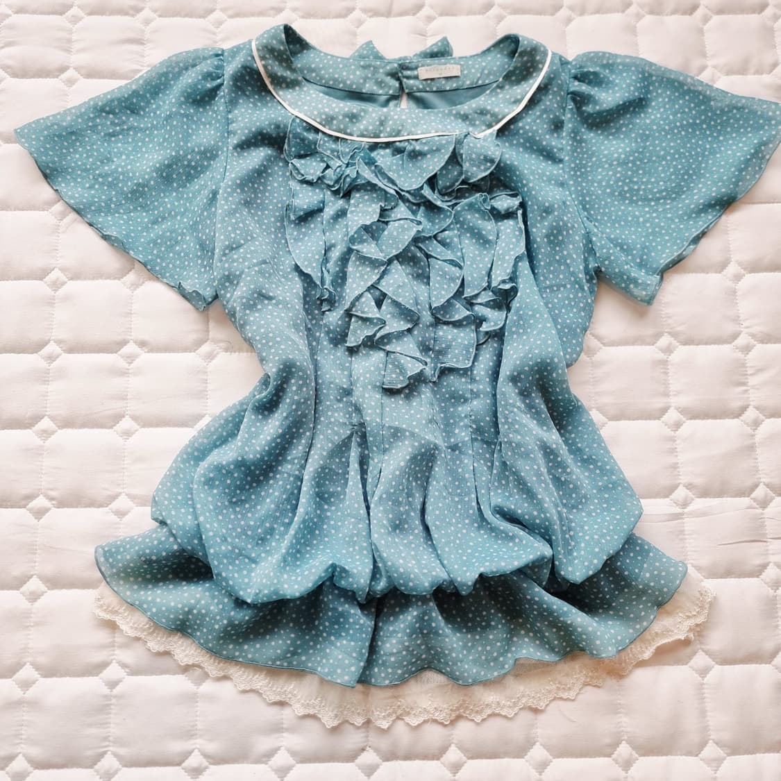 도트 러플 튜닉 블라우스 상품이미지1