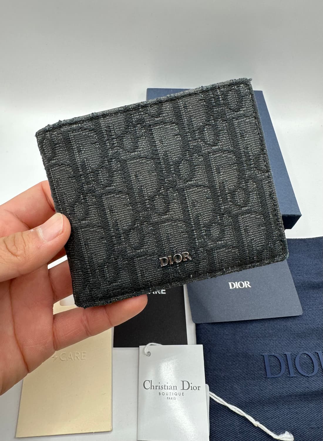 디올 오블리크 반지갑 상품이미지1