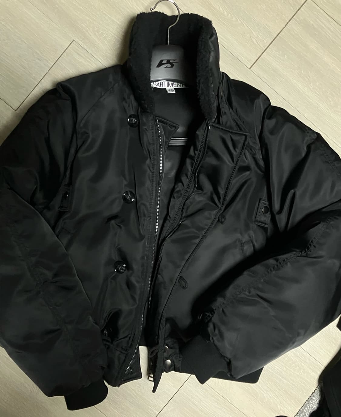 [M] 파르티멘토

1950 N2B 밀리터리 숏 파카 블랙 상품이미지2