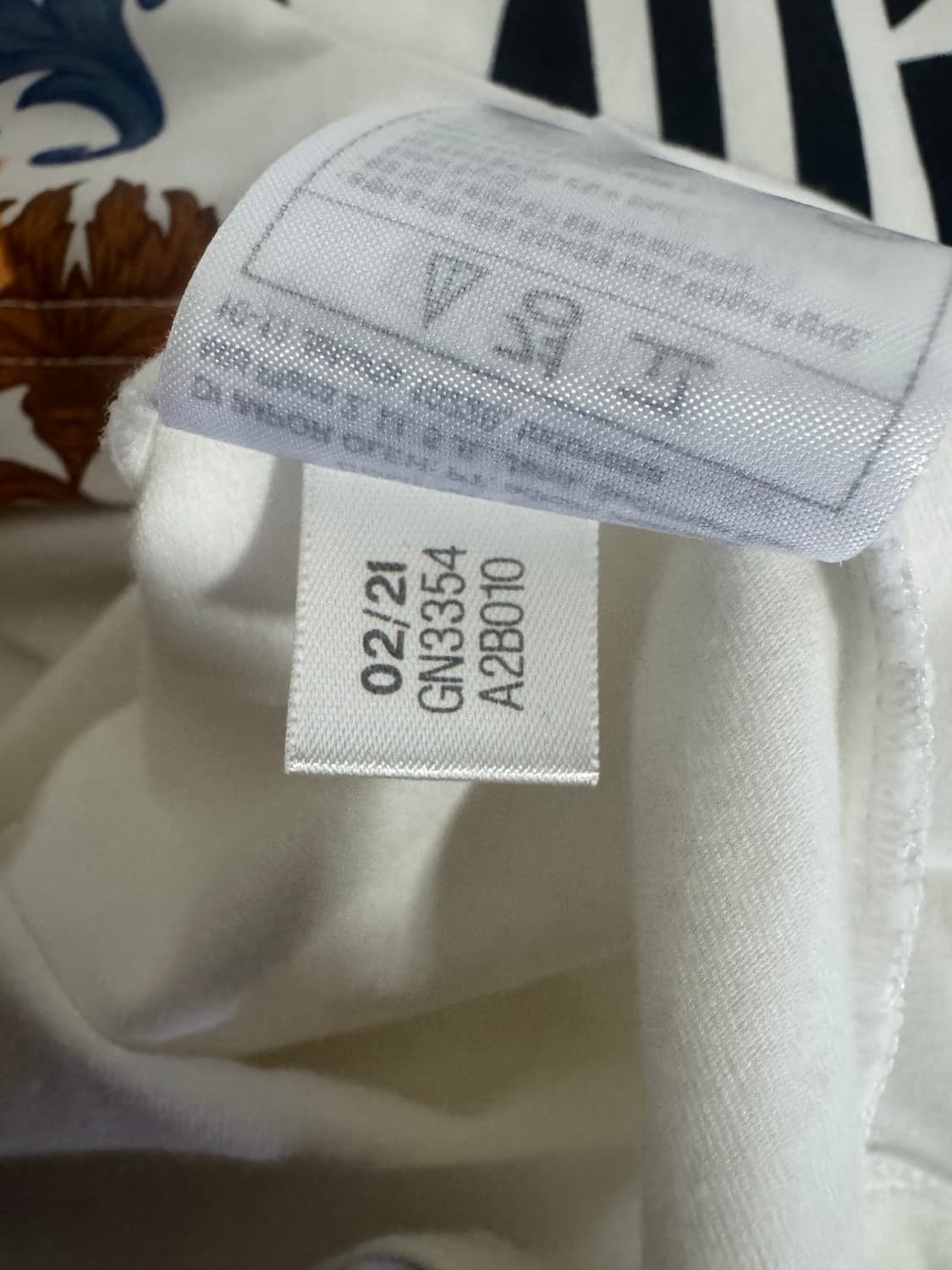 여성 아디다스 X HER Studio London 플라워 반팔 티셔츠 상품이미지5