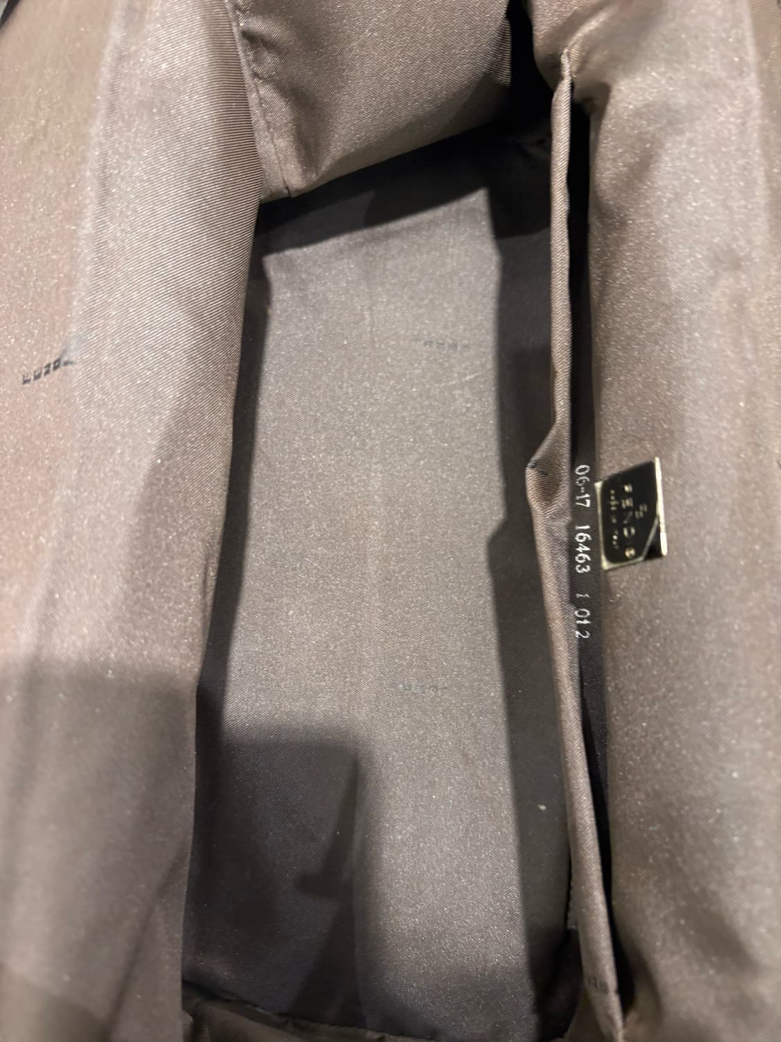 펜디 주카 패턴 캔버스 스퀘어백 상품이미지10