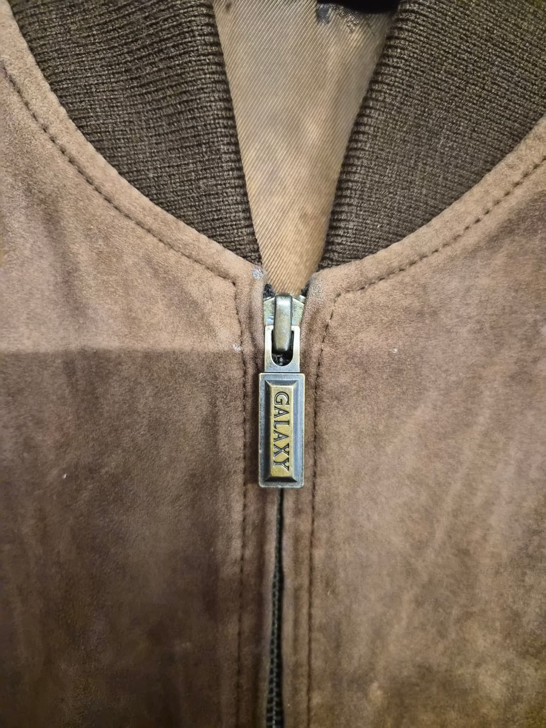 105) 갤럭시 90's 스웨이드 레더 자켓 팝니다 상품이미지3