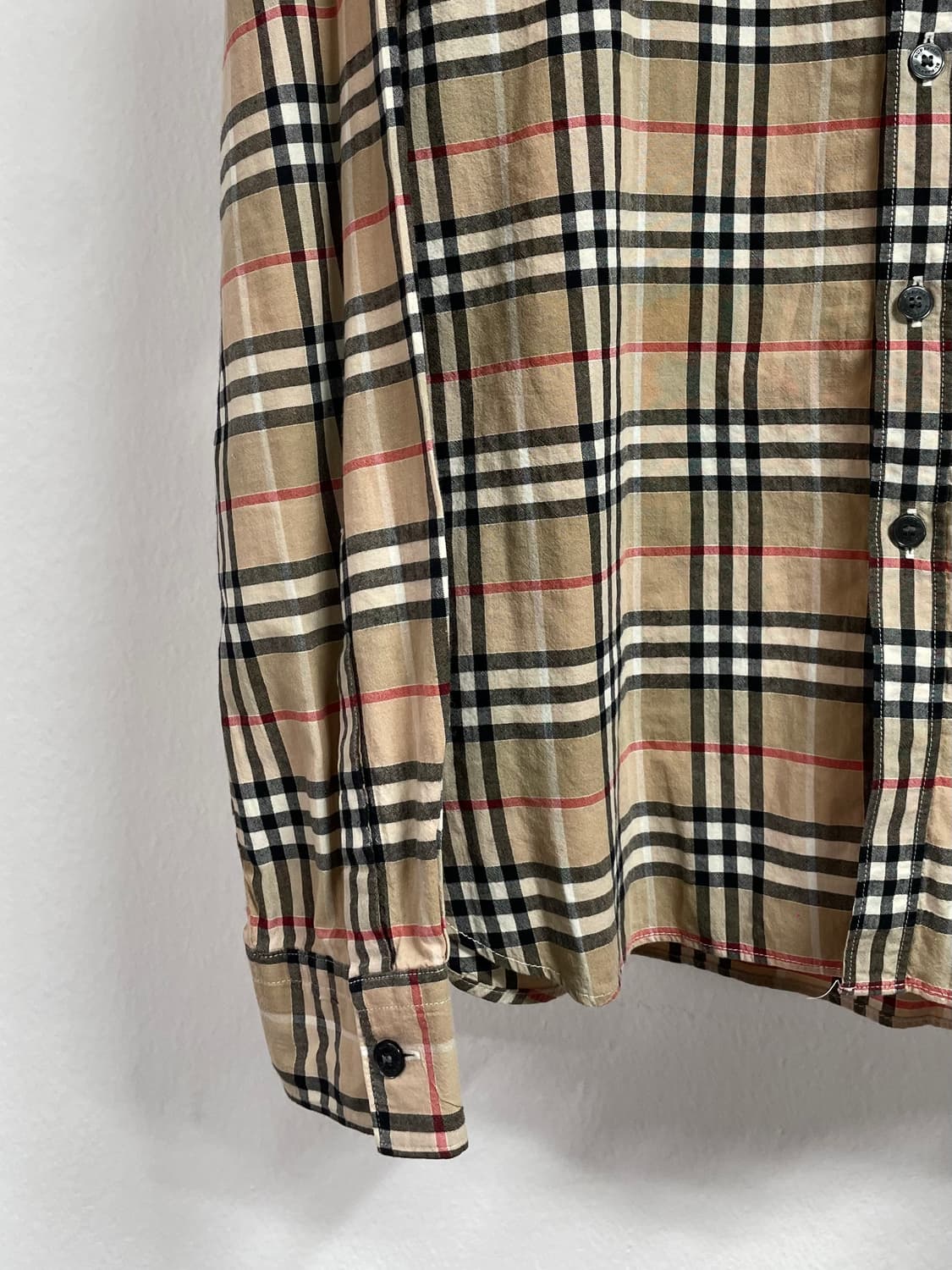 버버리 노바체크 긴팔셔츠 (on.245)   상품이미지3