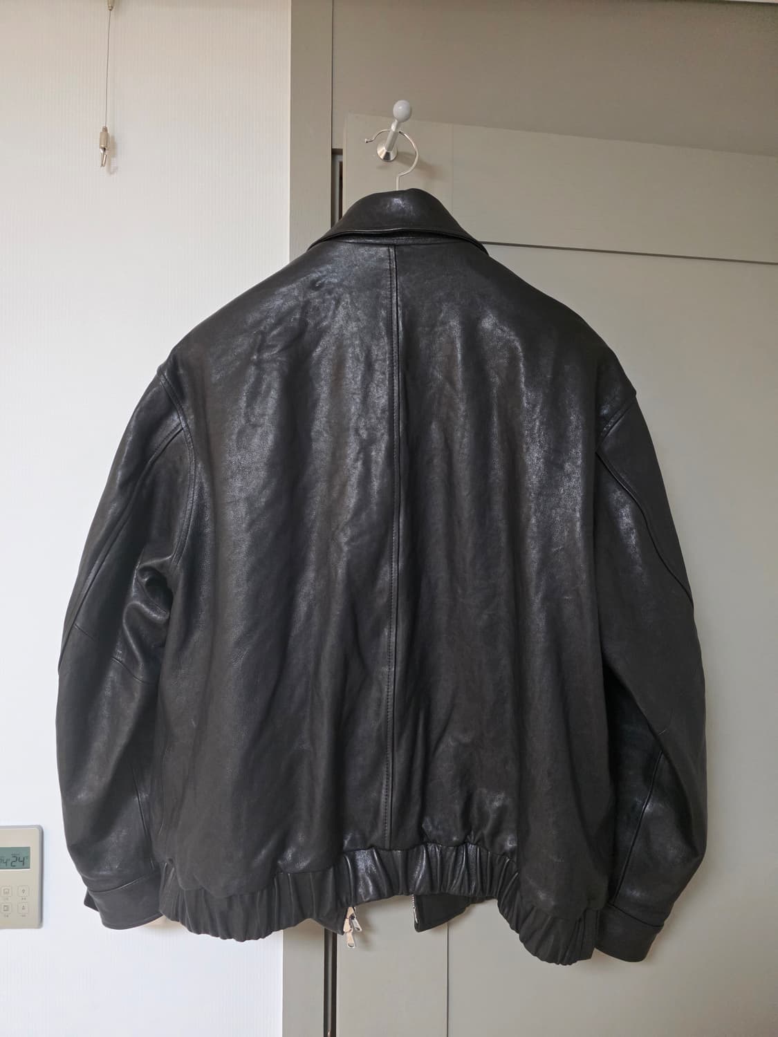 인더로우 아드리안 레더 블루종 블랙 3사이즈 상품이미지3