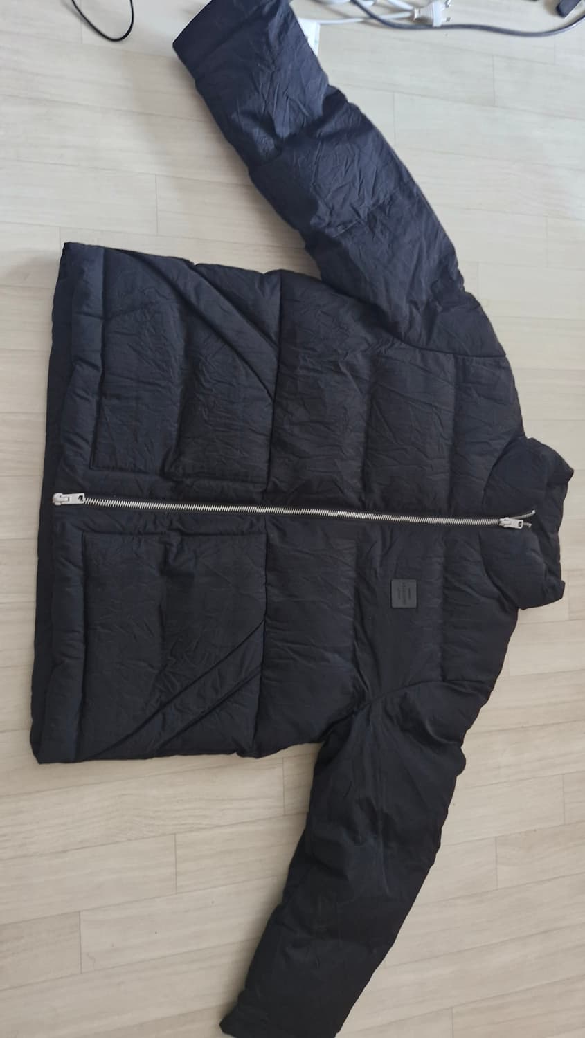 올세인츠 펄스 퀄팅 패딩  상품이미지1