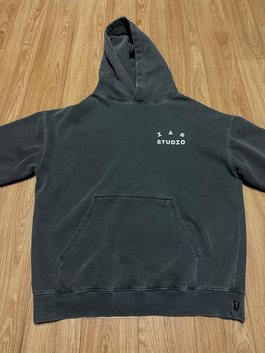 아이앱스튜디오 피그먼트 후드 블랙 L 상품이미지2