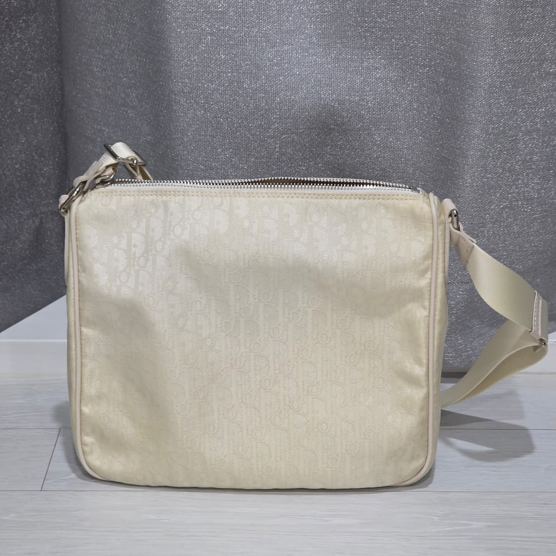 디올 디올챰 오블리크 트로터 쟈가드 나일론 메신저백 숄더백 크로스백 상품이미지3