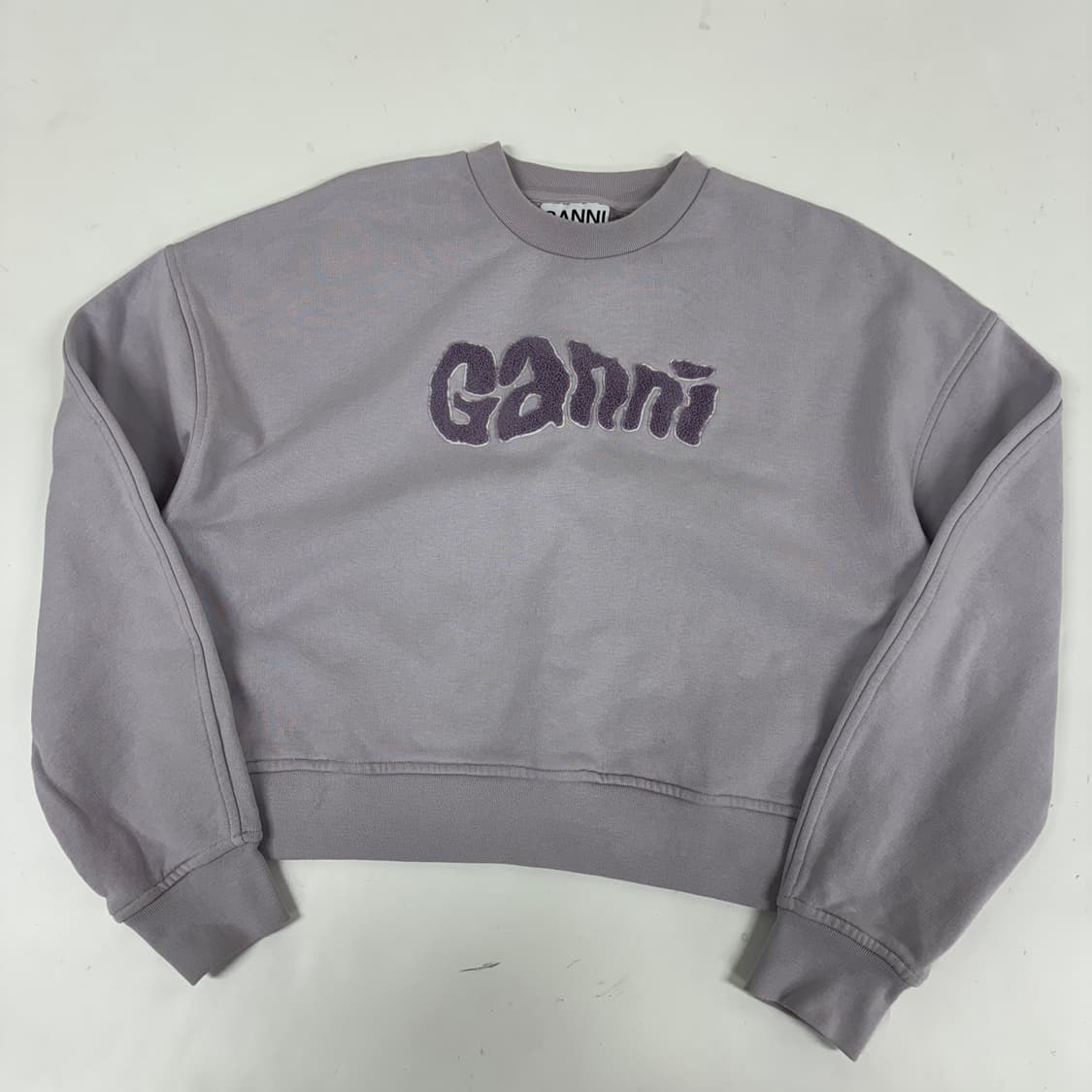 가니 크롭 맨투맨 상품이미지3