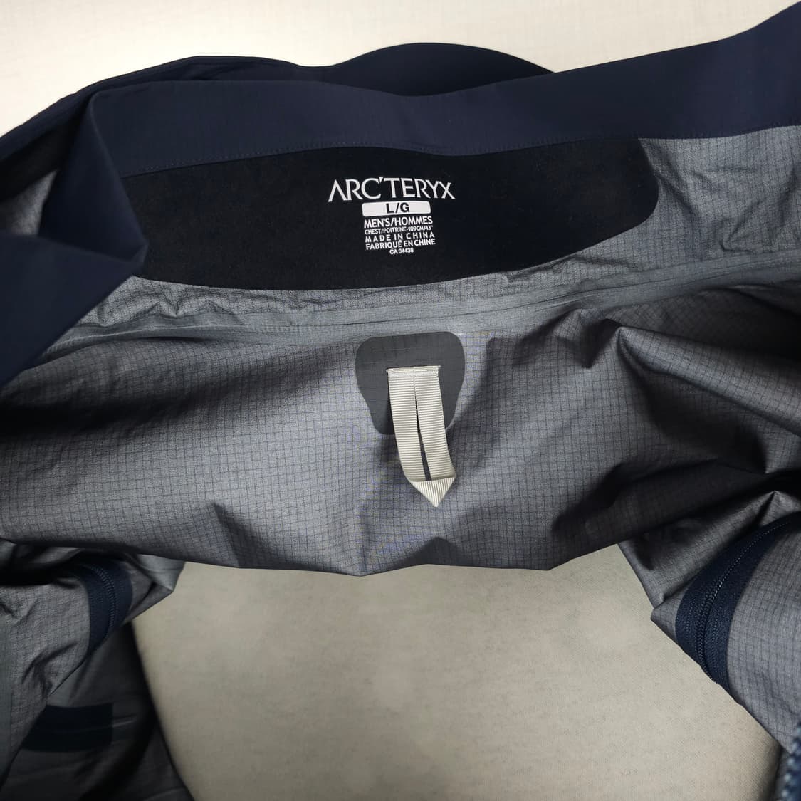 아크테릭스 바람막이점퍼 남자105사이즈  상품이미지3