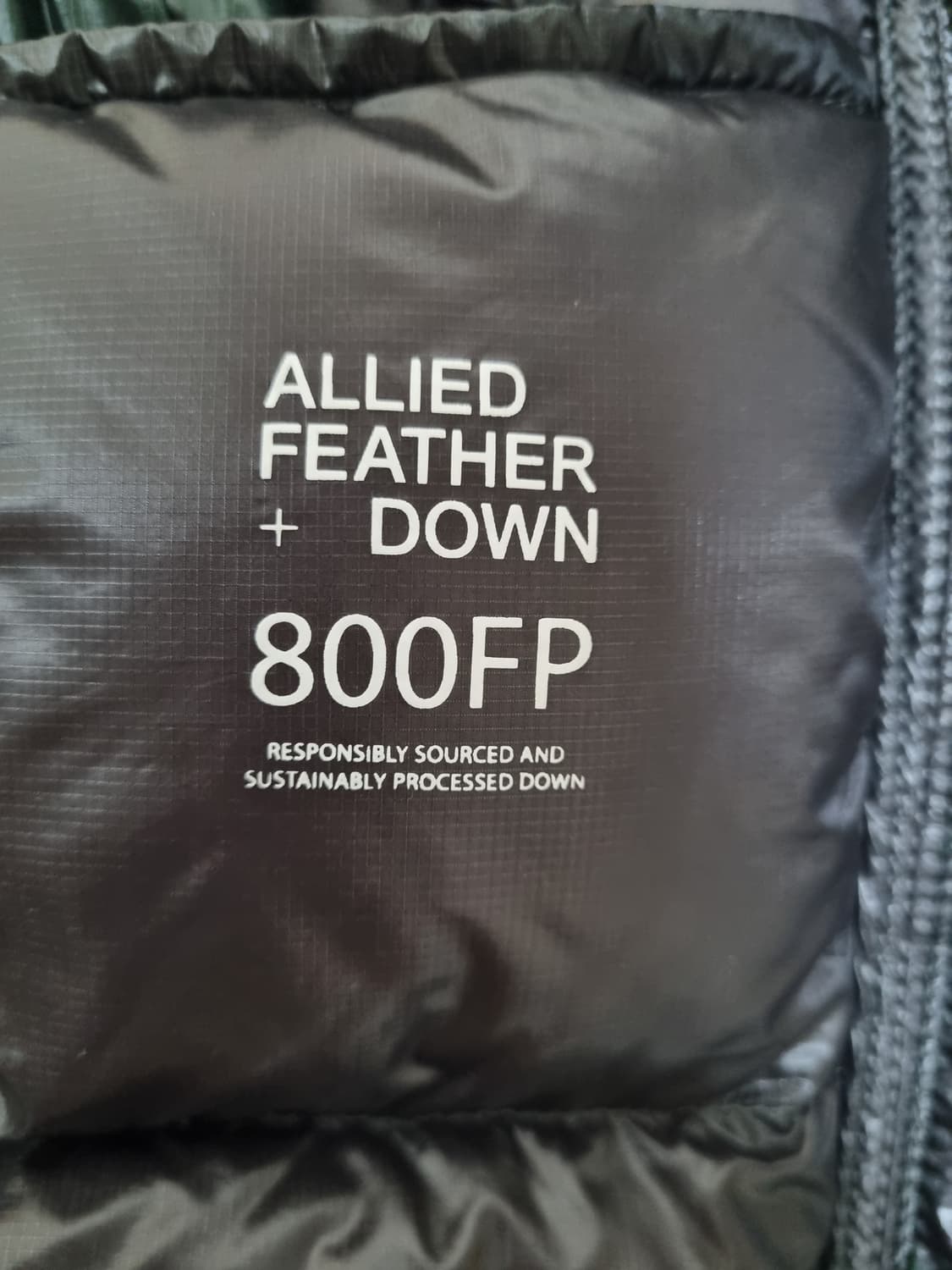 앤드원더 다이아몬드 스티치 다운 후디 그린 상품이미지2