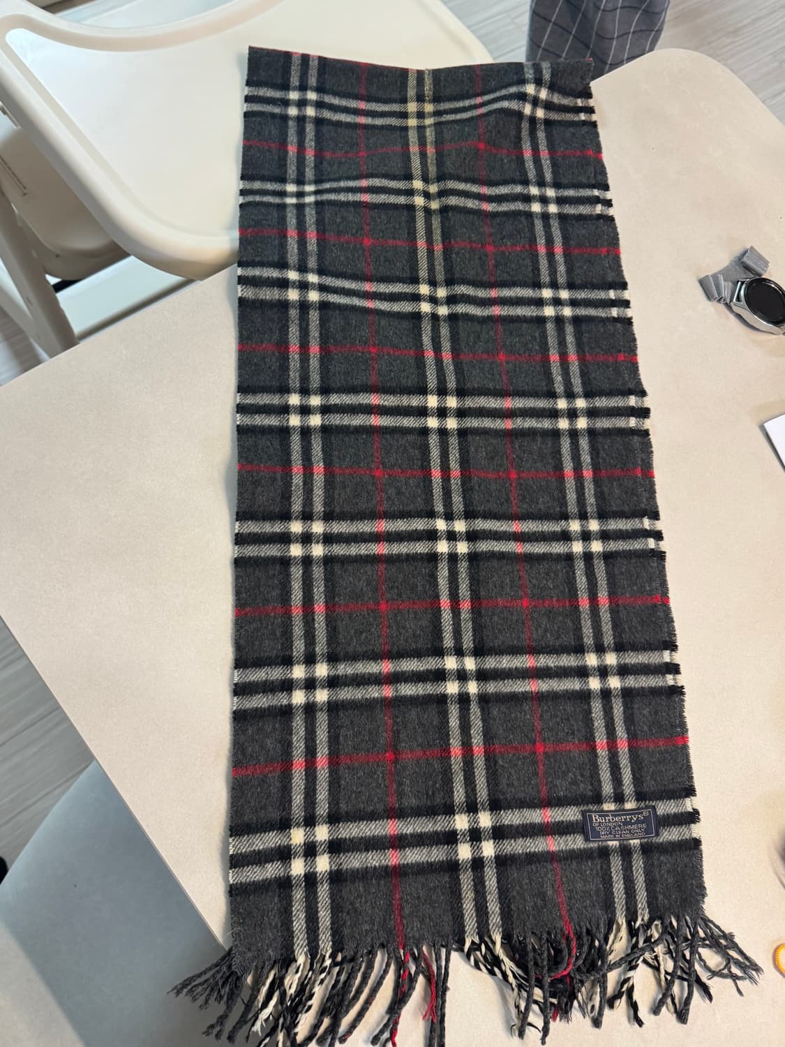 버버리 캐시미어 머플러 그레이 체크 상품이미지3