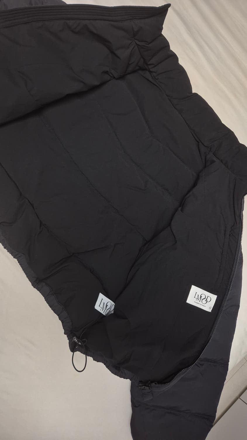 [새제품]엘무드 켄달크롭 다운푸퍼 패딩(48/매트블랙) 상품이미지3