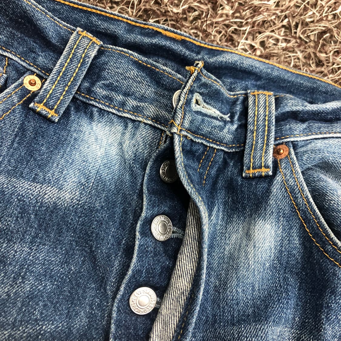 리바이스 501 워싱 데님 팬츠 상품이미지4