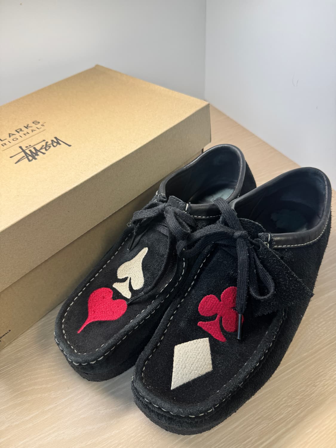 스투시 클락스 왈라비 상품이미지2