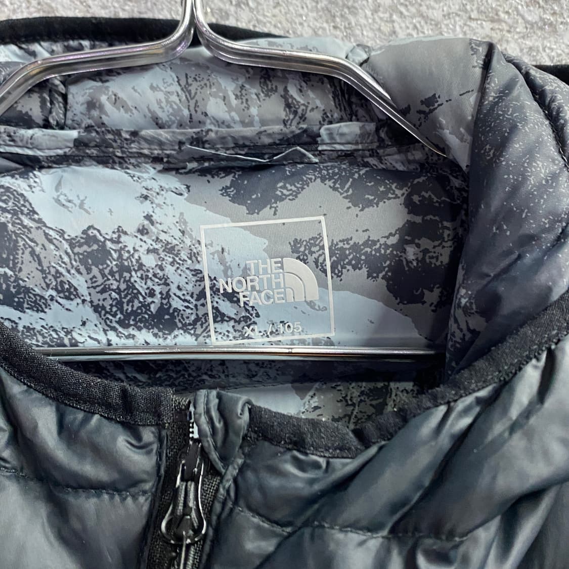 노스페이스 나일론 후디드 경량패딩 B4330  상품이미지3