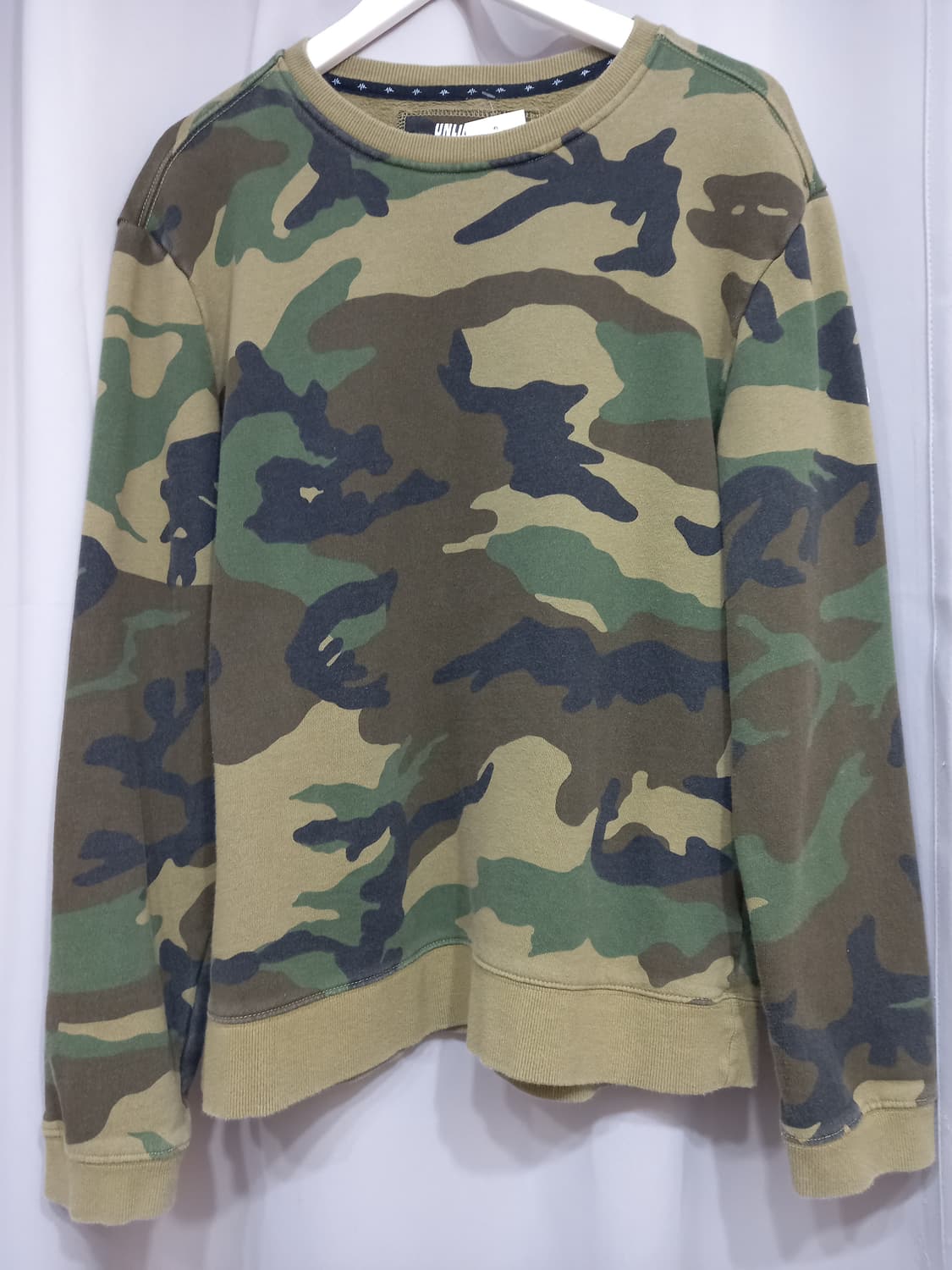 Unlimit 맨투맨 상품이미지1