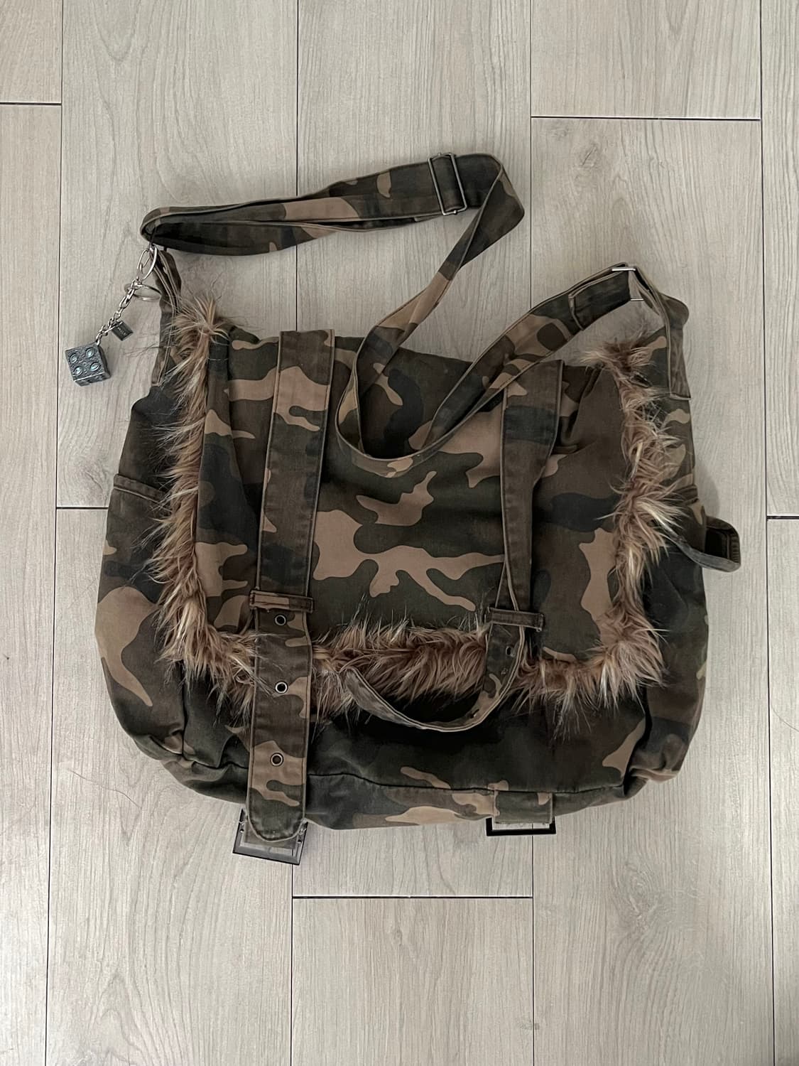 제이디드 런던 카모 메신저백 가방 상품이미지3