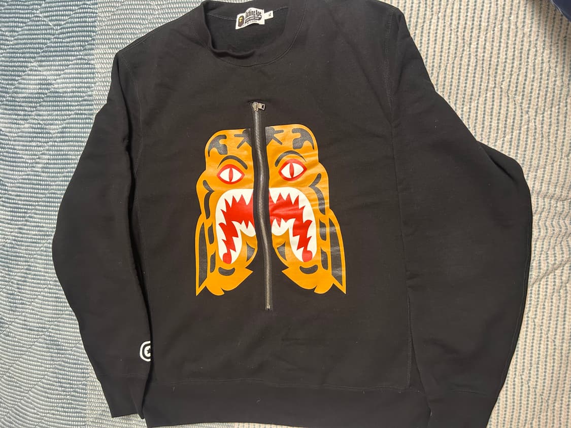 베이프 타이거 맨투맨 xl 상품이미지1