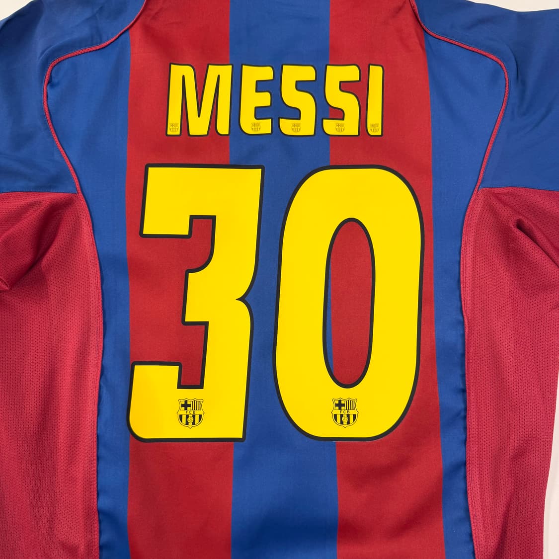 04-05 바르셀로나 홈 메시 유니폼 상품이미지2