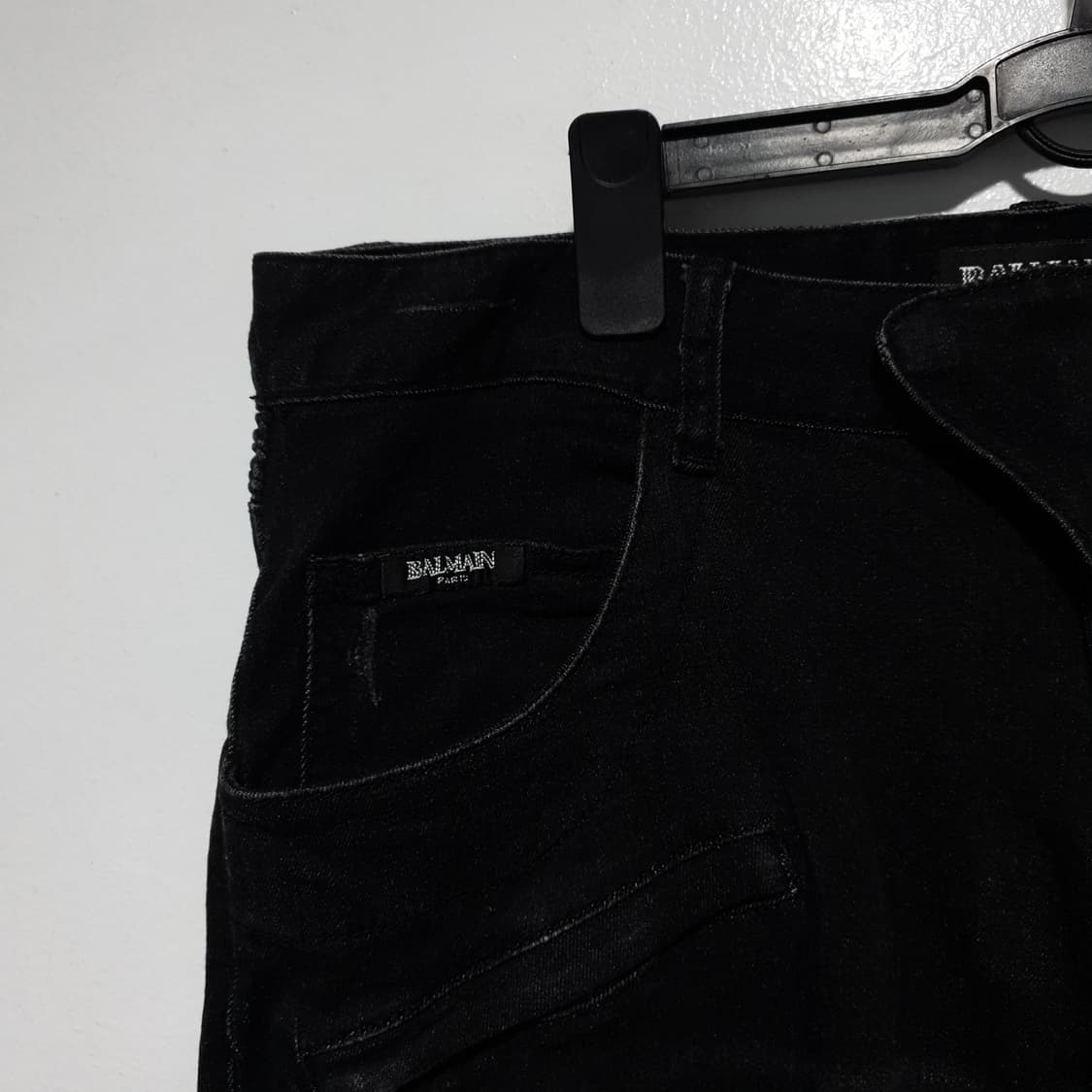 발망 바이커 진 블랙 지퍼 디테일 데님 팬츠 (실측 34-35인치) 상품이미지4