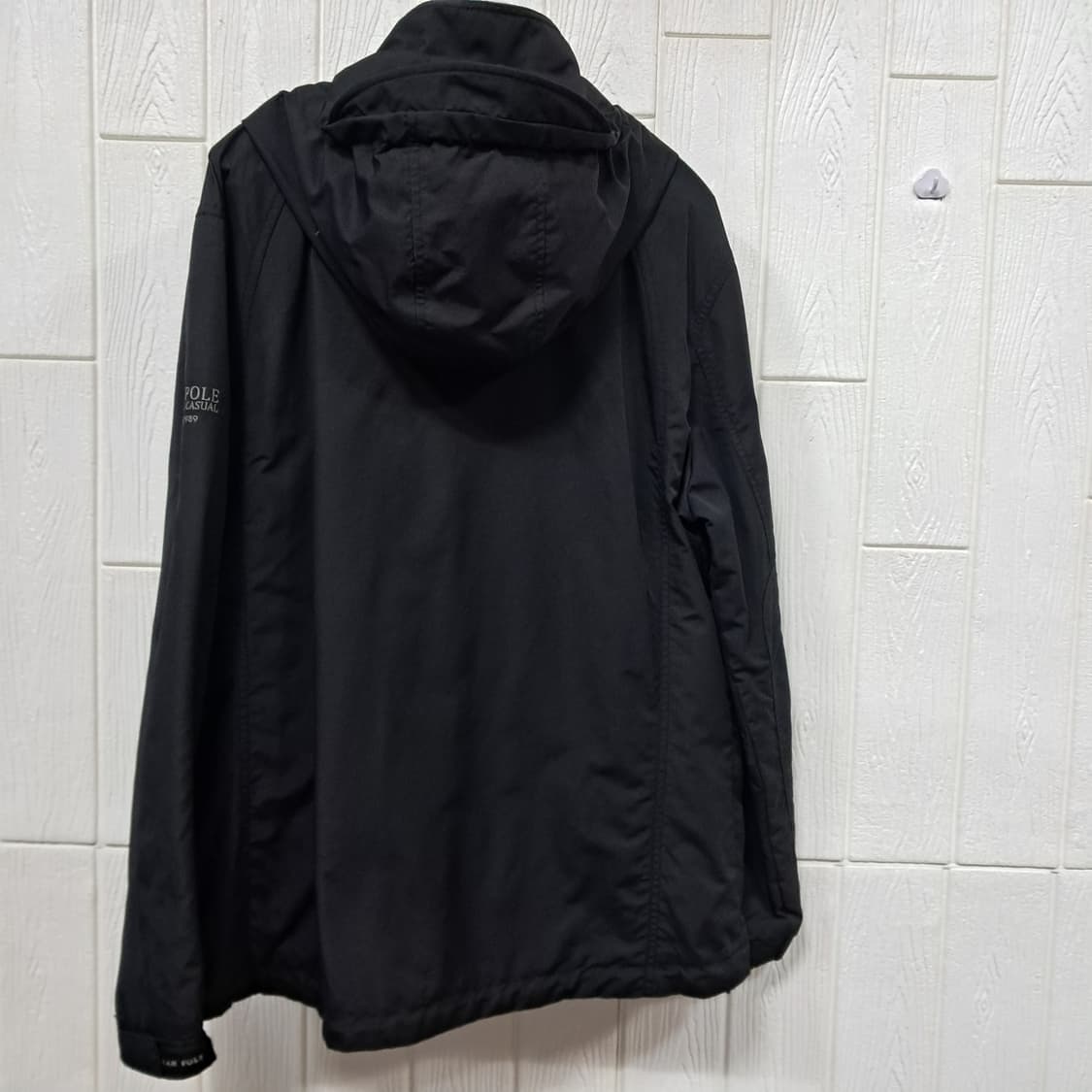 빈폴 블랙 후드 바람막이 자켓 95 상품이미지2