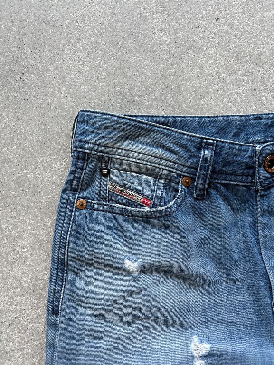 DIESEL 디젤 데미지 데님 팬츠 상품이미지2