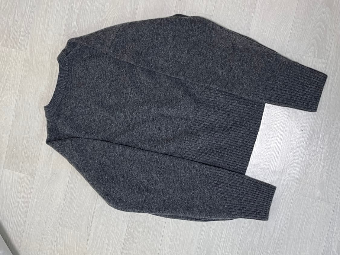 윈더 SLIT MERINO WOOL V-NECK SWEATER L 사이즈 상품이미지3