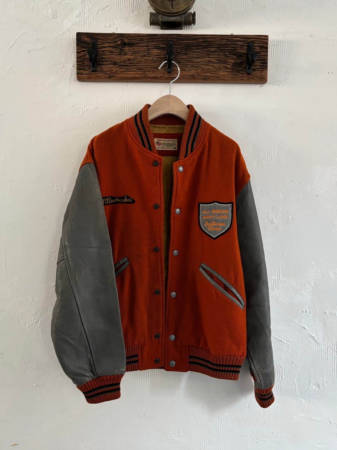 Vintage 오렌지/그레이 배색 레더슬리브 바시티 자켓 상품이미지3