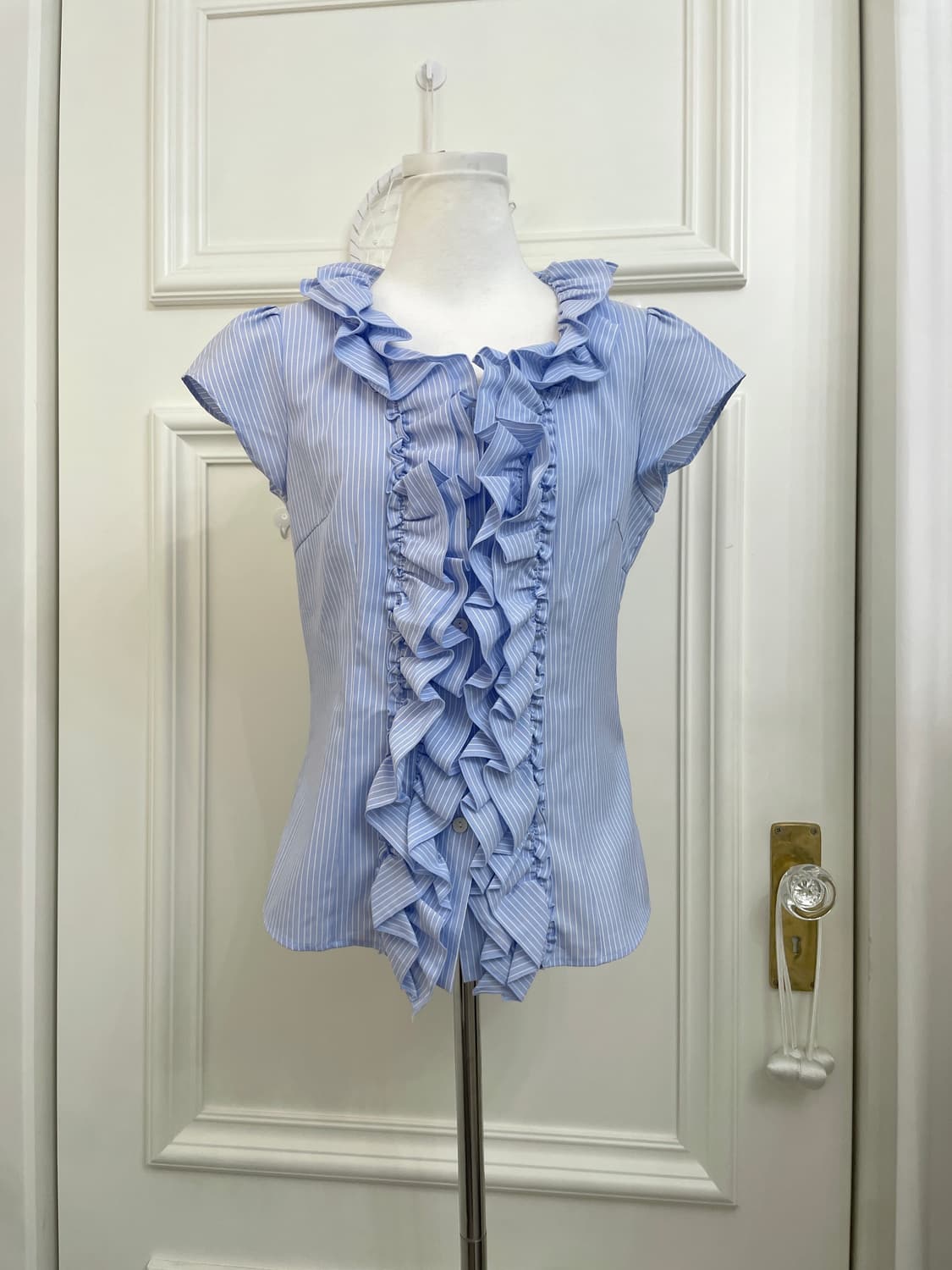 blue stripe puff ruffle shirt(size-11) 상품이미지1
