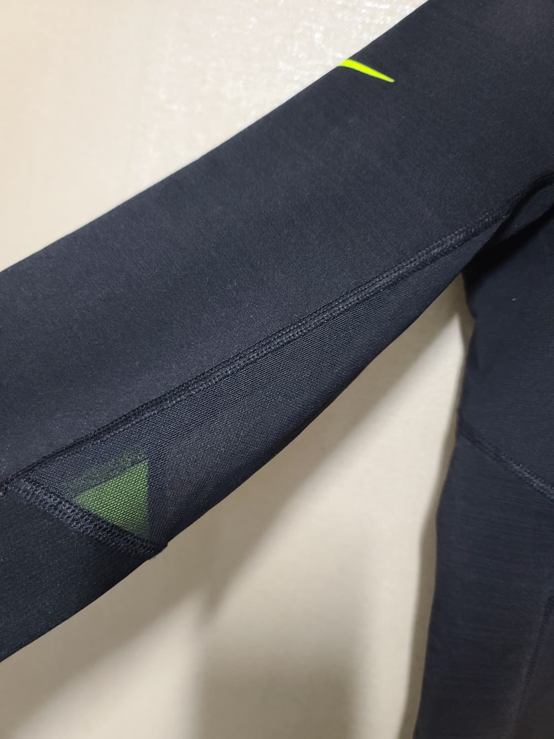 나이키 프로 하이퍼웜 반집업티 상품이미지3