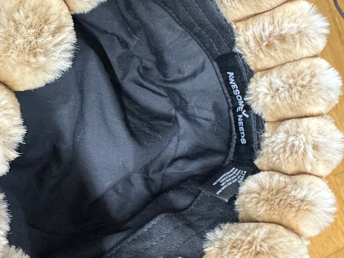 어썸니즈  퍼모자 상품이미지3