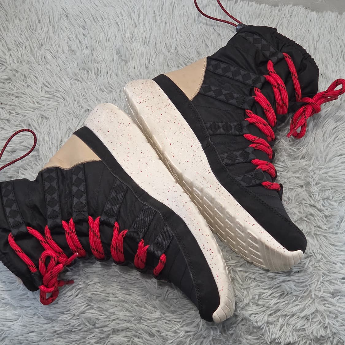 3w-2:나이키 스니커부츠 패딩 윈터부츠 블랙/레드 (240mm) 상품이미지7