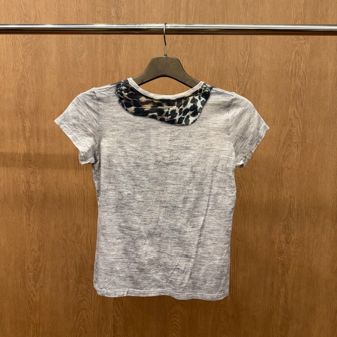 폴스미스 폴 레오파드 스카프 프린트 반팔 티셔츠 그래픽 프린팅 그레이 상품이미지3