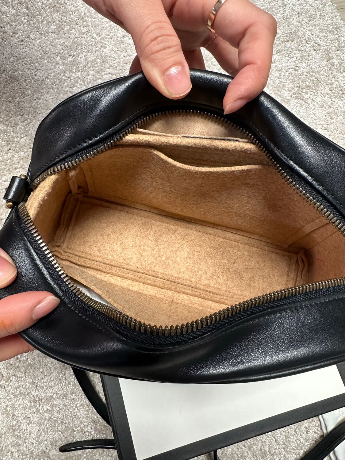 구찌 마틀라세 스몰 판매합니다 상품이미지4