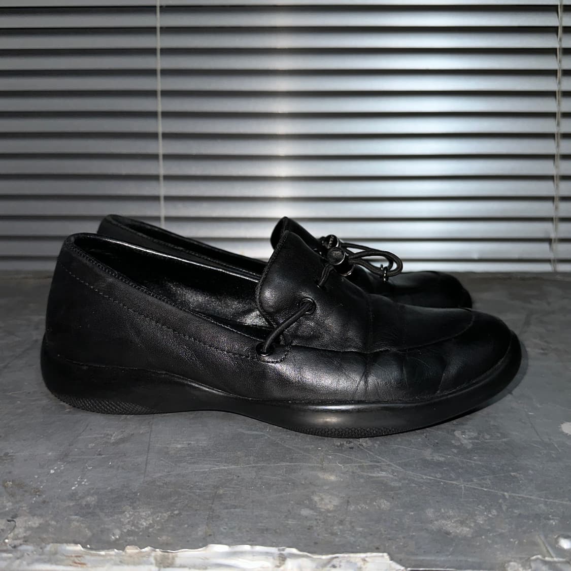 00s 블랙 프라다 스포츠 로퍼 상품이미지4