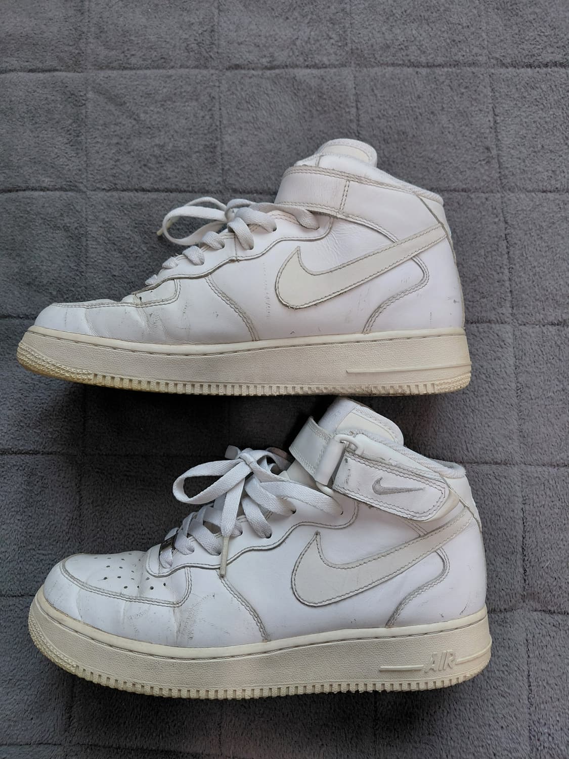 나이키 에어포스 1 미드 260 상품이미지6