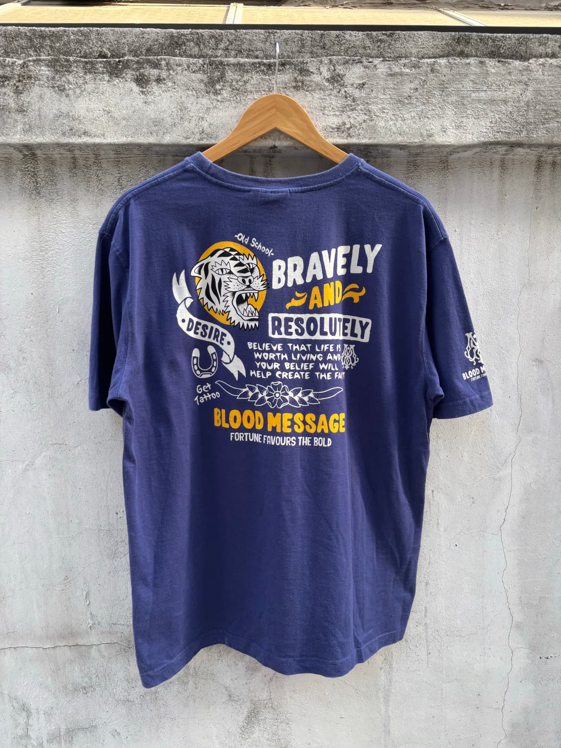 BLOOD MESSAGE x Ted Company 올드스쿨 티셔츠  상품이미지1
