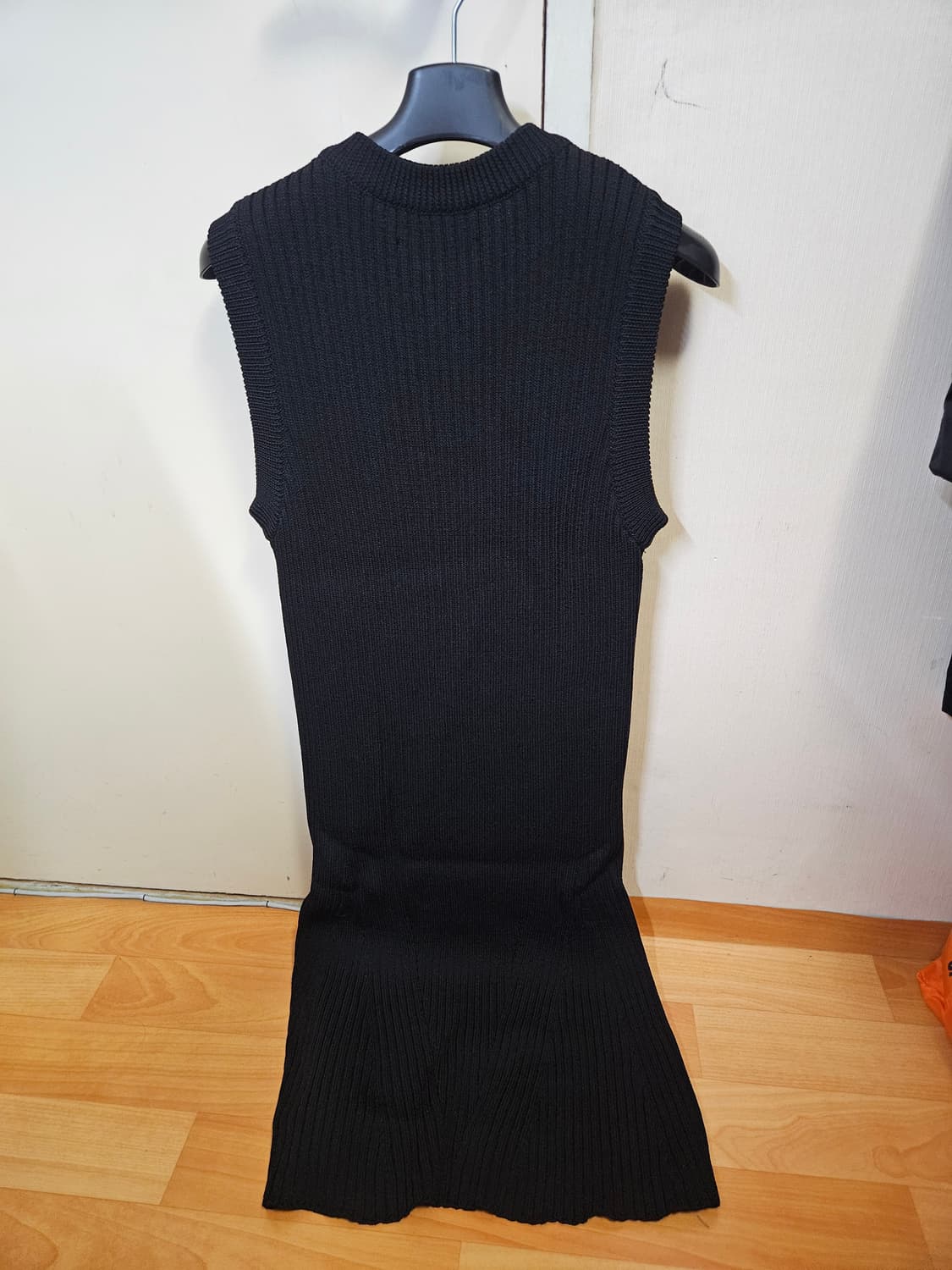 L) 렉토 RECTO 원피스 블랙 크루넥 미니 드레스 상품이미지3